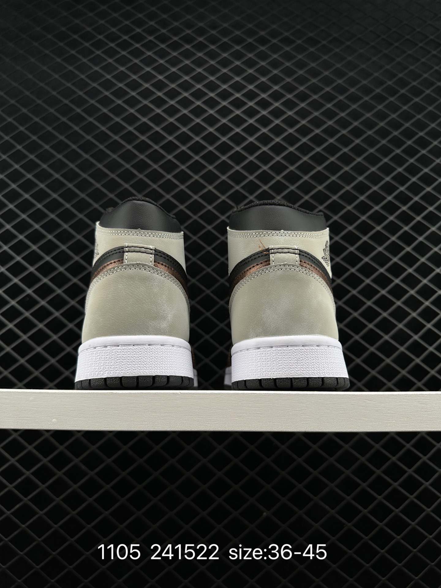 Air Jordan 1 Retro High OG “Shadow”